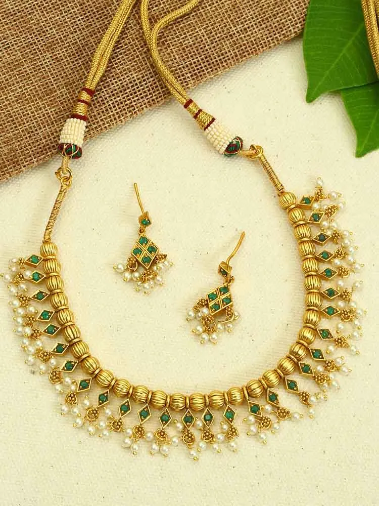 Emerald Ayanshi Gold Plated Necklace With Earrings