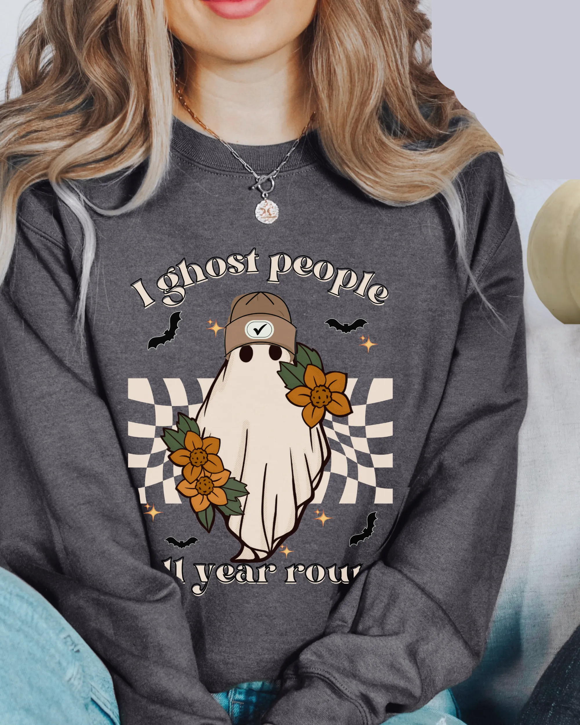 Halloween, I Ghost People All Your Round Retro Design Pullover Sweatshirt