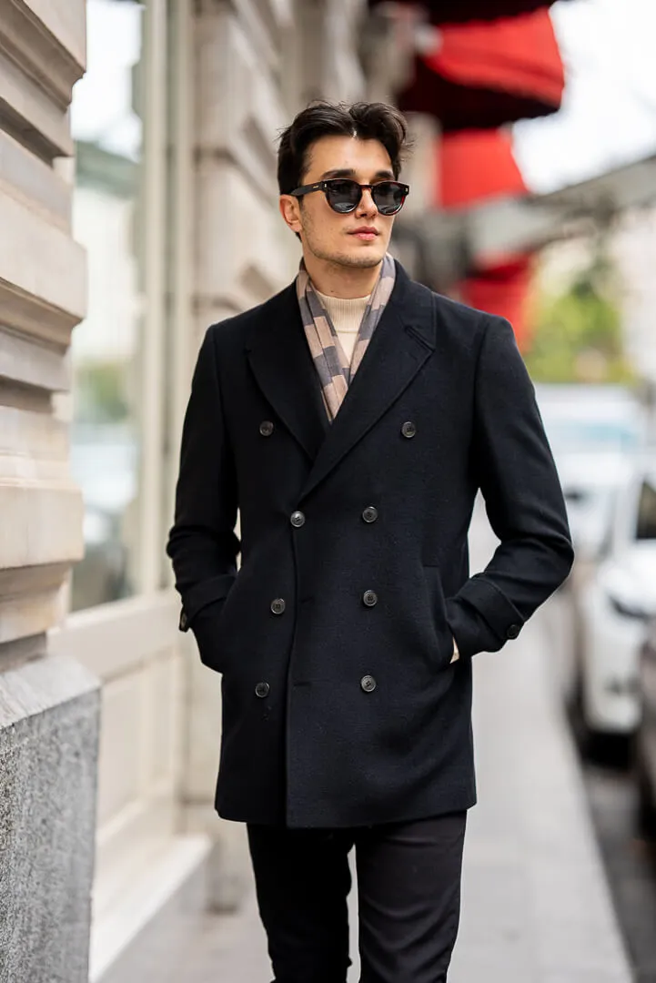 Sophisticated Men's Black Double-Breasted Coat