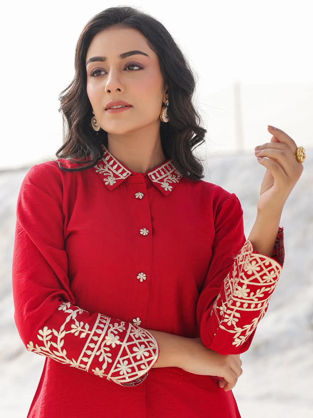 Women red pure silk Co-ord set with gota detailing