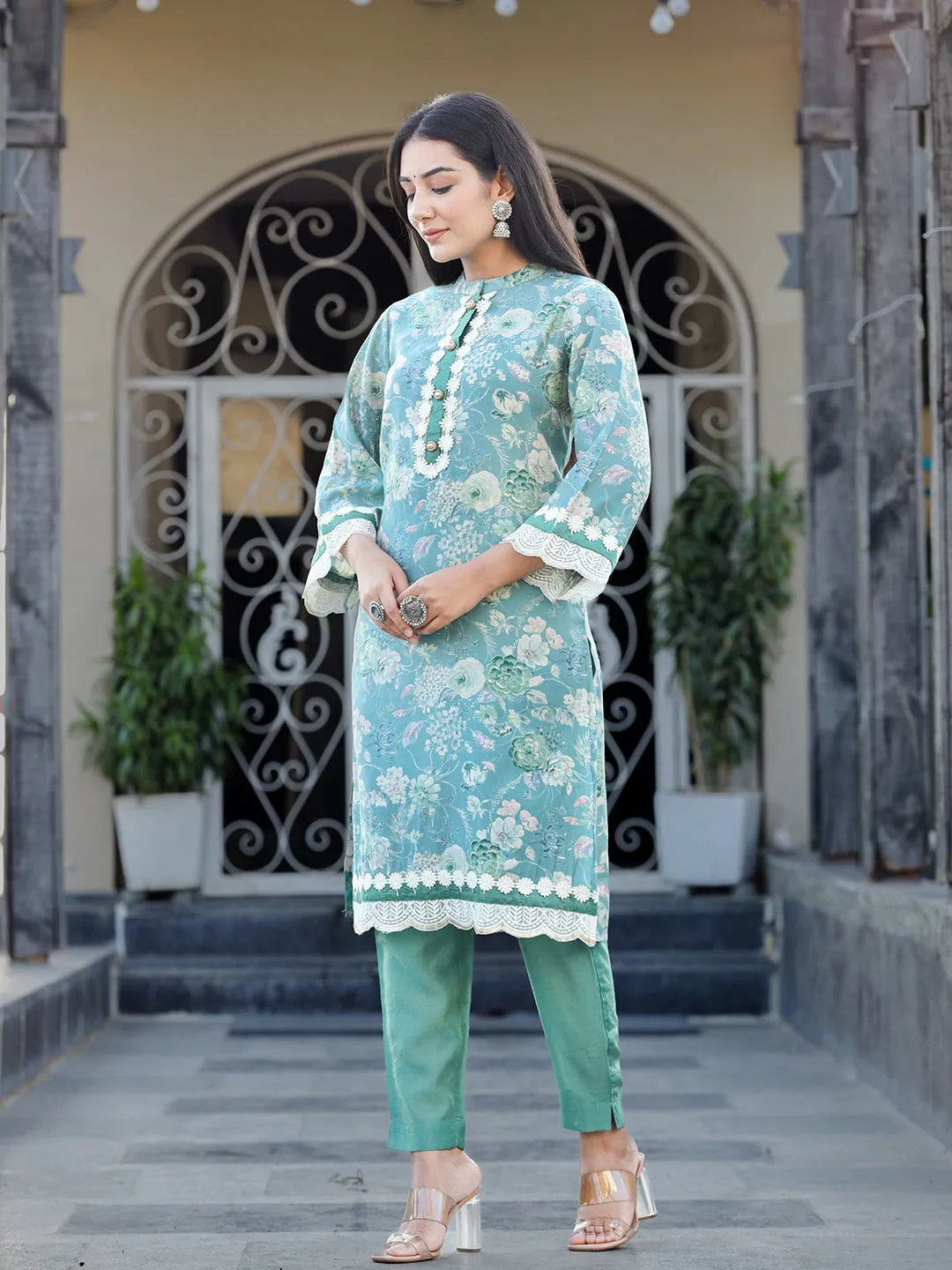 Women Sea Green Pure silk Co-ord set with Thread Work